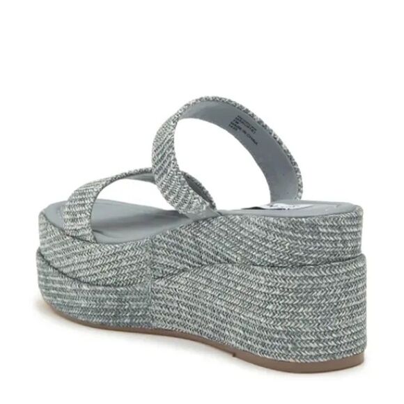 STEVE MADDEN Women’s Merrcer Platform Slide Sandals in the Size 9 in Blue Raffia - Picture 10 of 10